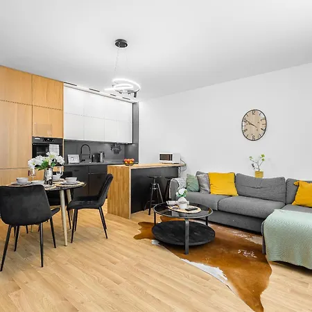 Apartament Tomasikova