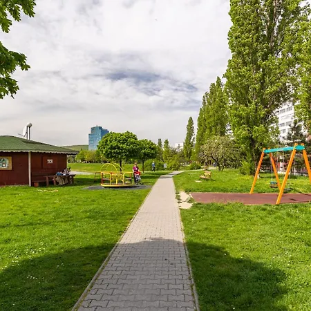 Apartament Tomasikova *